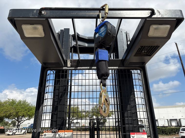 image for item EU7469 2018 Crown SP3520-30 order picker