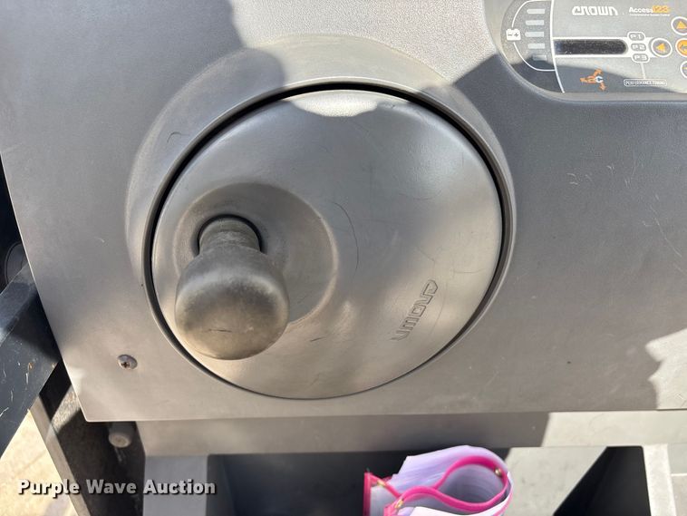 image for item EU7469 2018 Crown SP3520-30 order picker