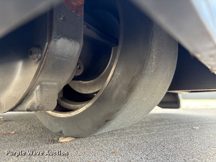 image for item EU7469 2018 Crown SP3520-30 order picker