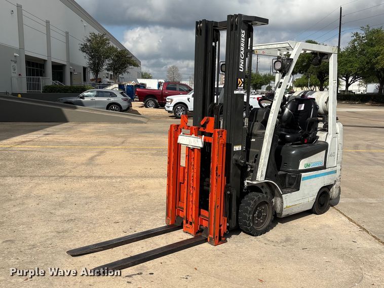 image for item EU7470 2017 UniCarriers CFS40 forklift