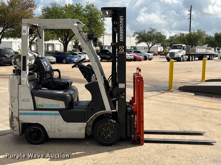 image for item EU7470 2017 UniCarriers CFS40 forklift