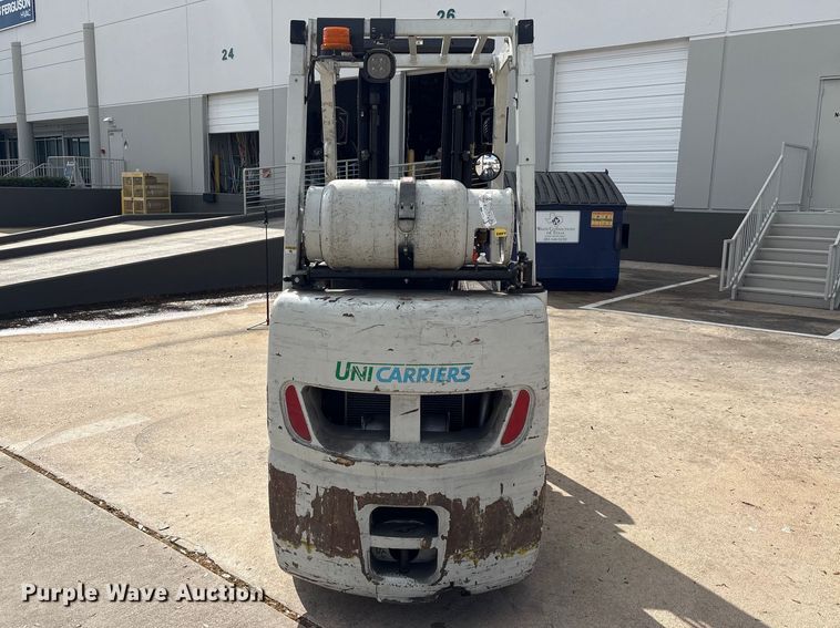 image for item EU7470 2017 UniCarriers CFS40 forklift