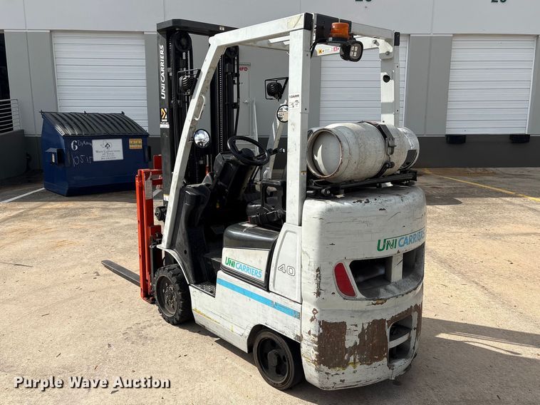 image for item EU7470 2017 UniCarriers CFS40 forklift