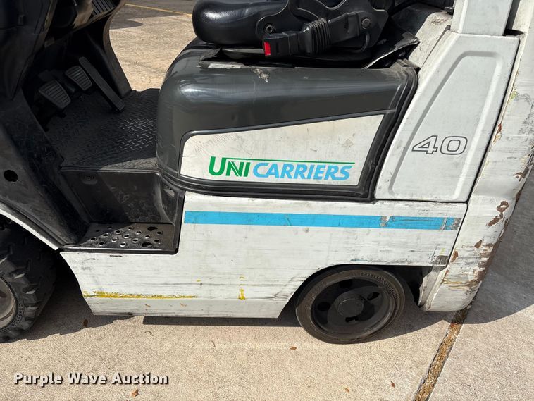 image for item EU7470 2017 UniCarriers CFS40 forklift