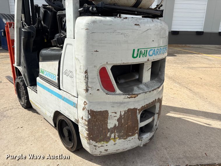 image for item EU7470 2017 UniCarriers CFS40 forklift