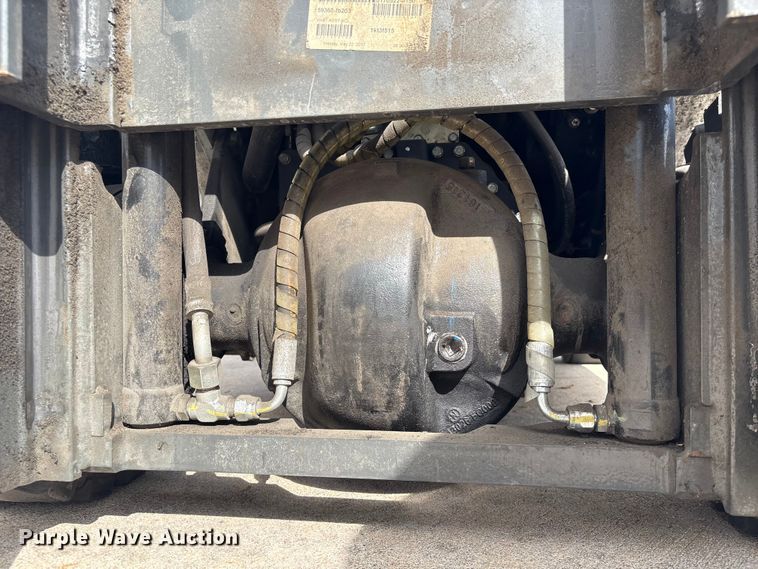 image for item EU7470 2017 UniCarriers CFS40 forklift