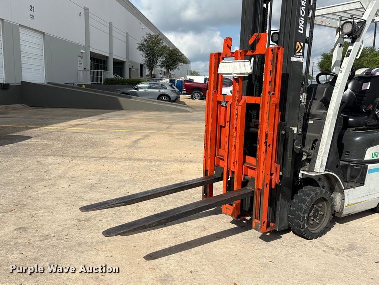 image for item EU7470 2017 UniCarriers CFS40 forklift