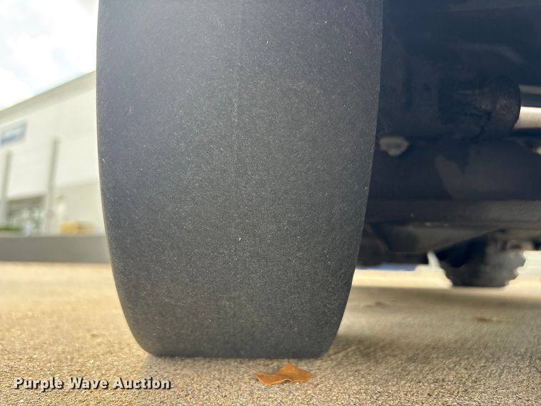 image for item EU7470 2017 UniCarriers CFS40 forklift