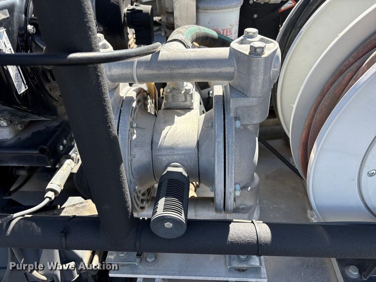 image for item EU8601 Fuel and lube skid