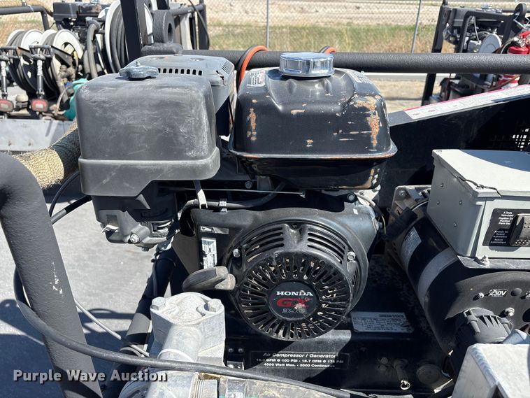 image for item EU8601 Fuel and lube skid