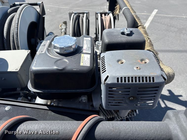 image for item EU8601 Fuel and lube skid