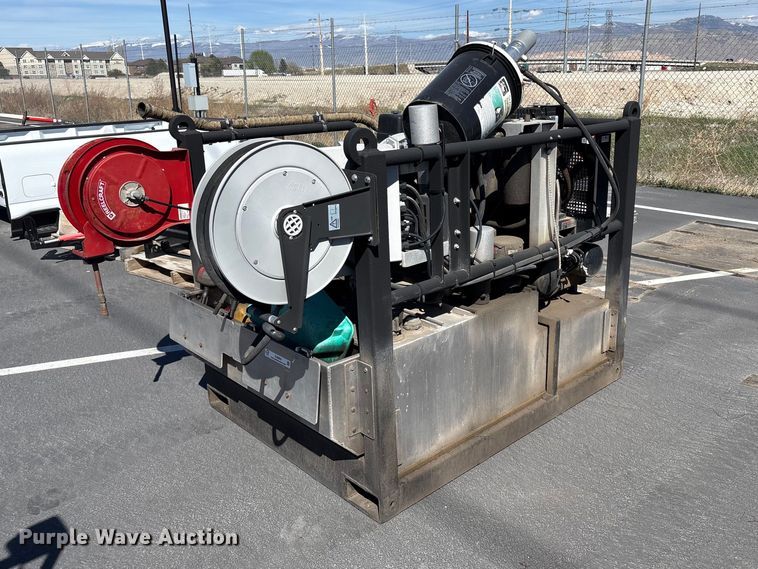 image for item EU8603 Heritage industries lube skid