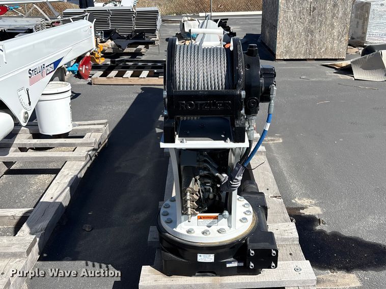 image for item EU8604 2023 Stellar 12621 crane