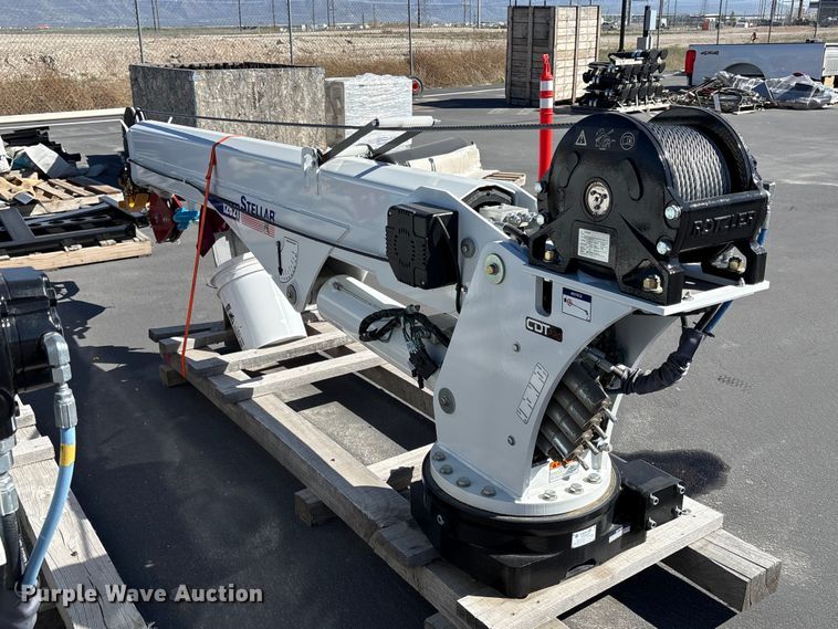 image for item EU8604 2023 Stellar 12621 crane