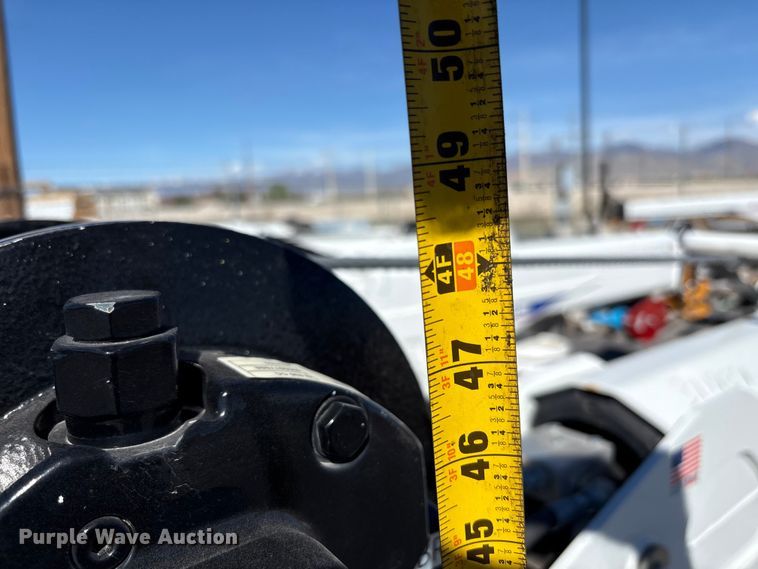 image for item EU8604 2023 Stellar 12621 crane