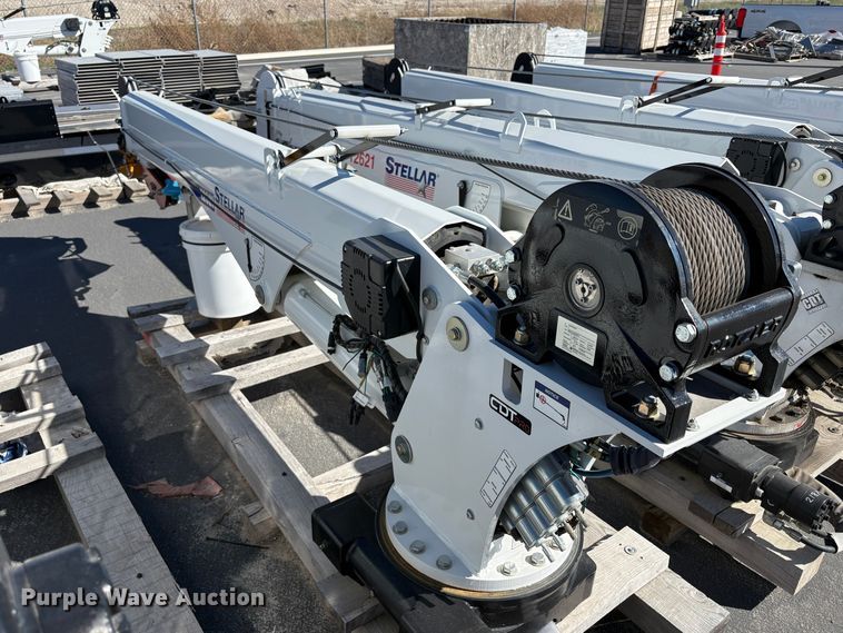 image for item EU8607 2023 Stellar 12621 crane