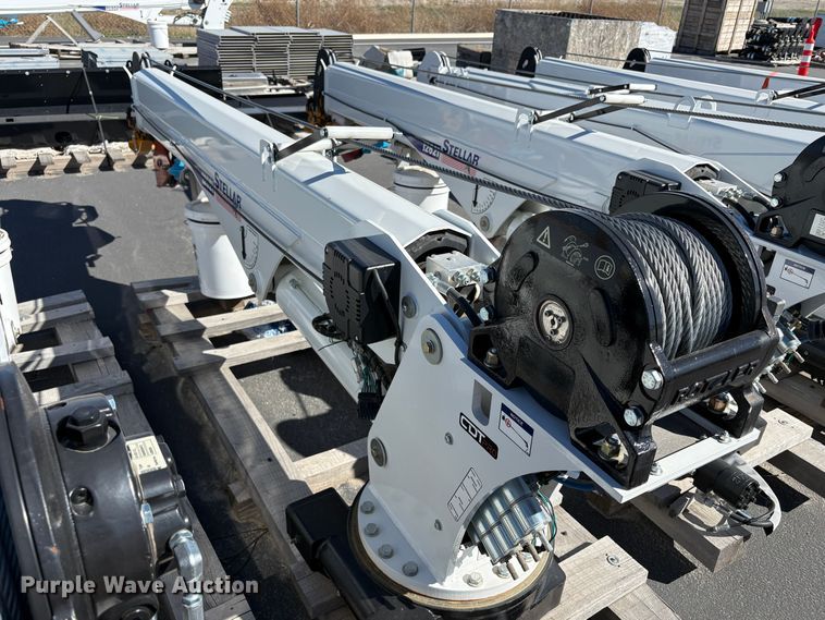 image for item EU8608 2023 Stellar 12621 crane