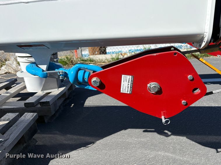 image for item EU8608 2023 Stellar 12621 crane