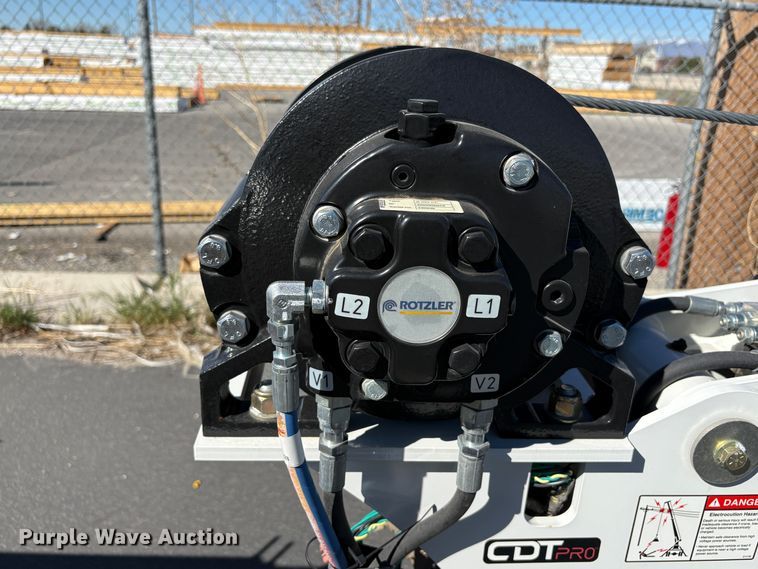 image for item EU8609 2023 Stellar 7630 crane