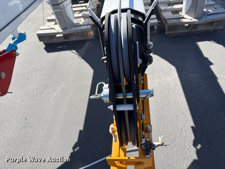 image for item EU8612 2024 Stellar 7630 crane