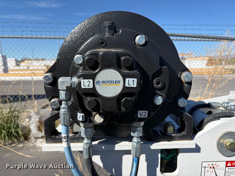 image for item EU8613 2024 Stellar 7630 crane