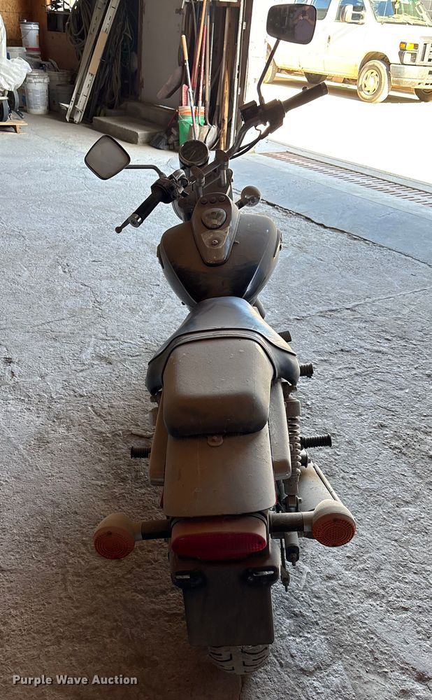 image for item EV2023 2005 Kawasaki Eliminator motorcycle