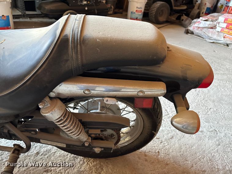 image for item EV2023 2005 Kawasaki Eliminator motorcycle