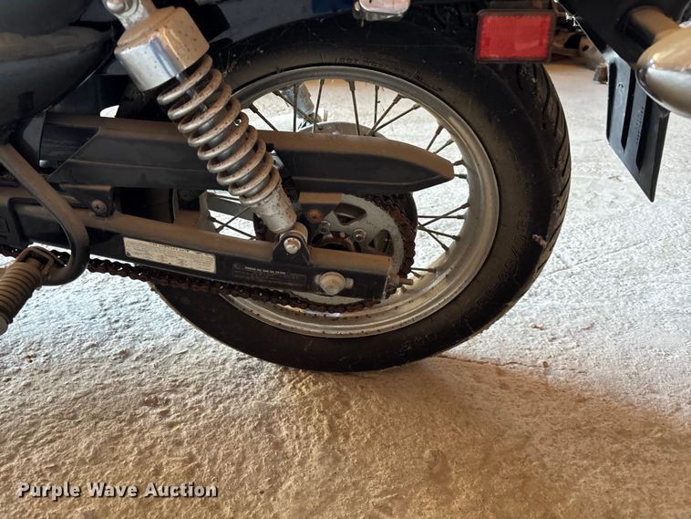 image for item EV2023 2005 Kawasaki Eliminator motorcycle
