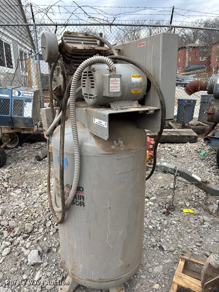 image for item EV2028 Ingersoll Rand T30 air compressor