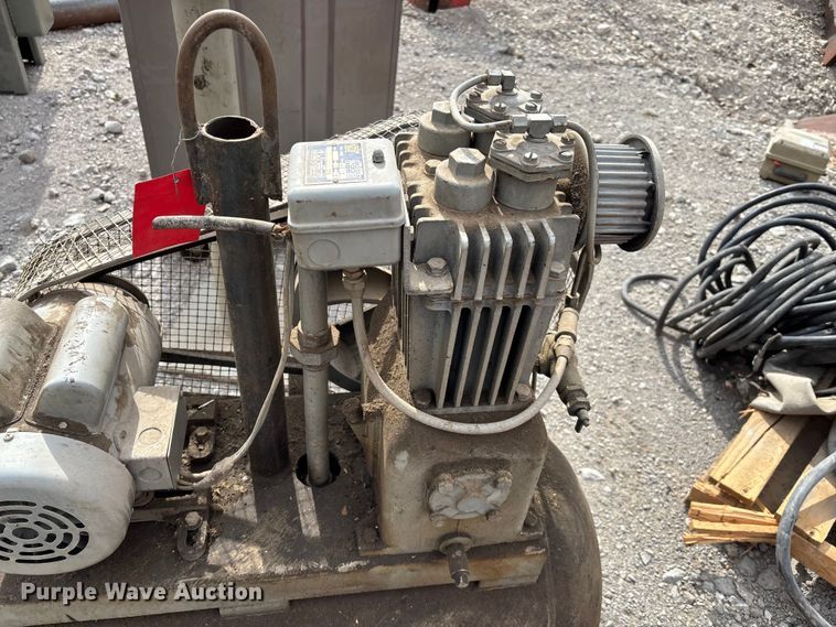 image for item EV2033 Tools