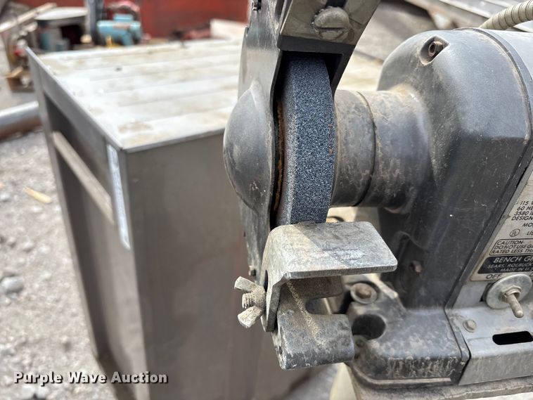 image for item EV2033 Tools