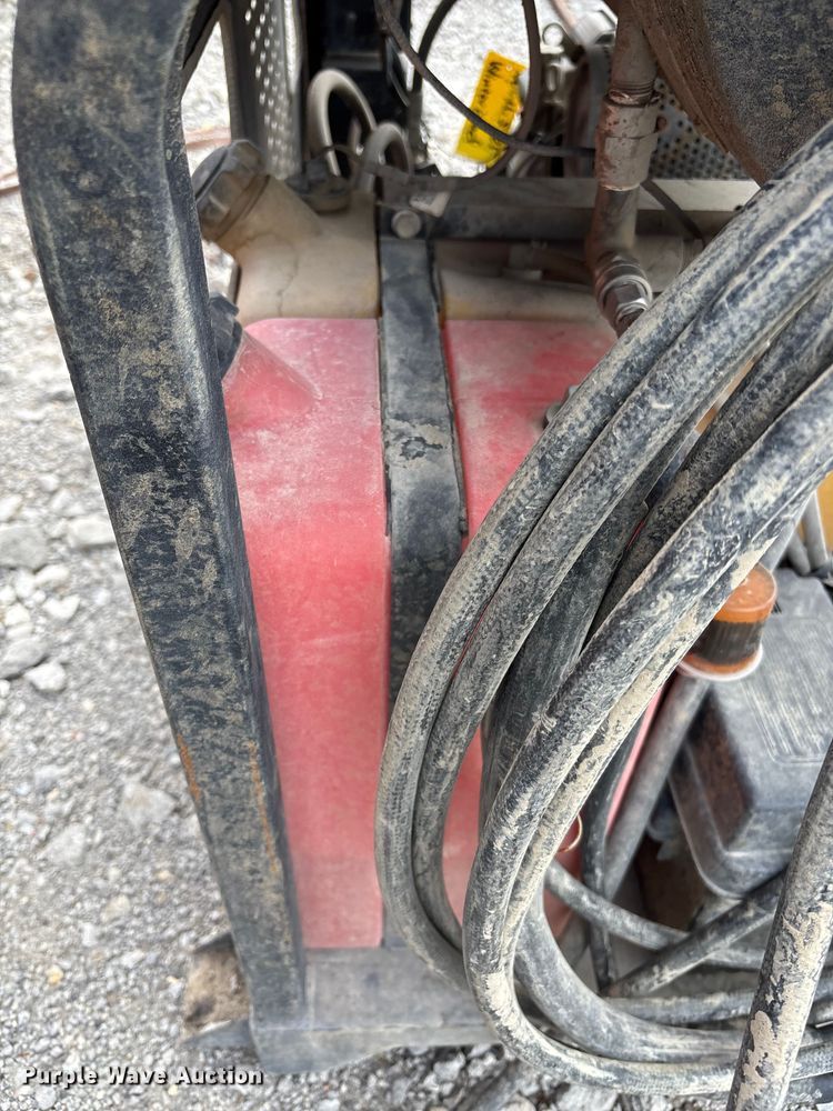 image for item EV2035 Landa pressure washer