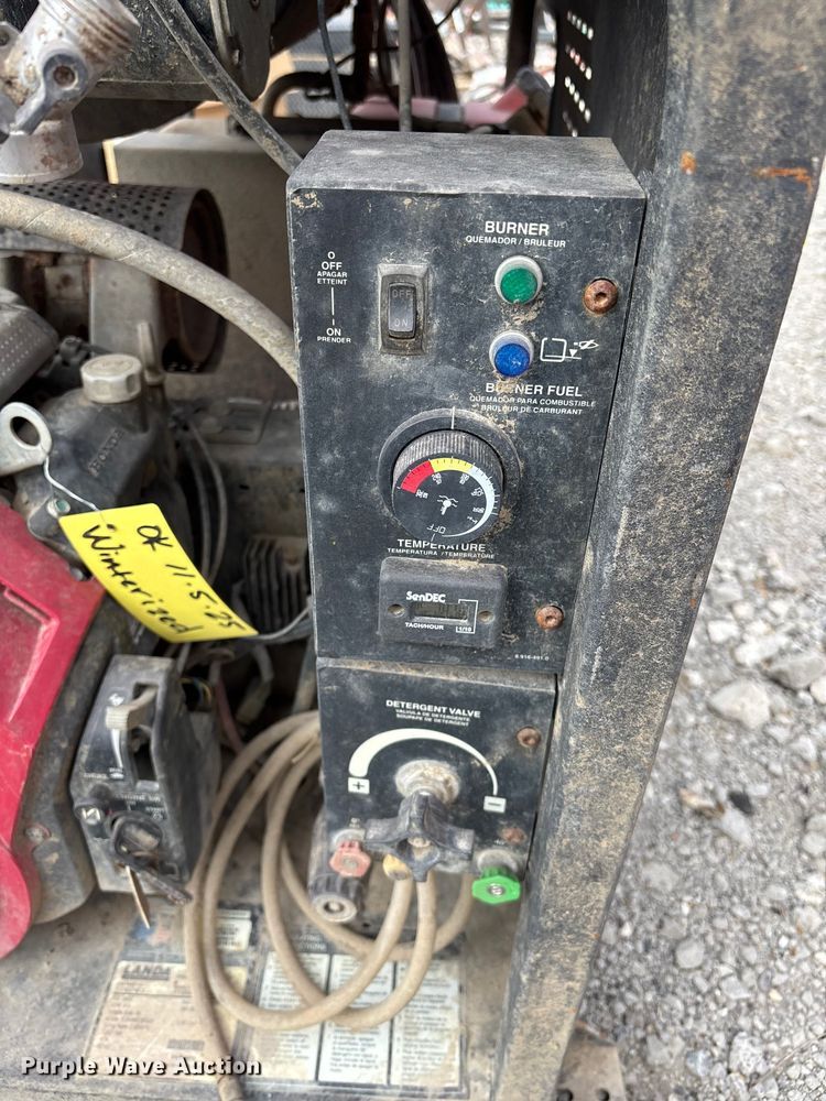 image for item EV2035 Landa pressure washer