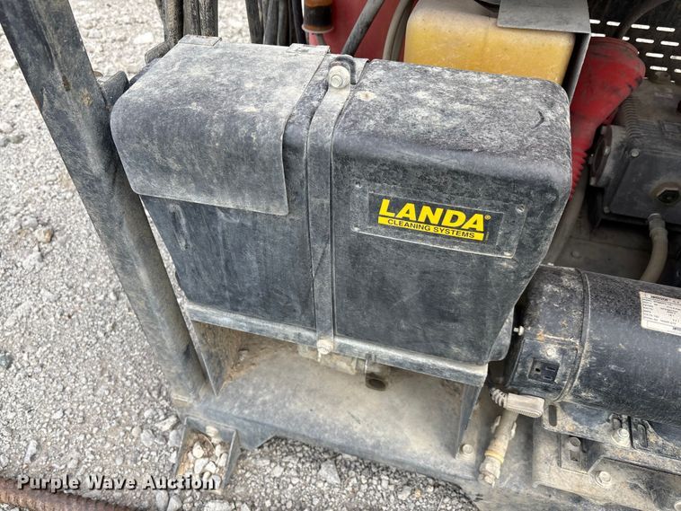 image for item EV2035 Landa pressure washer