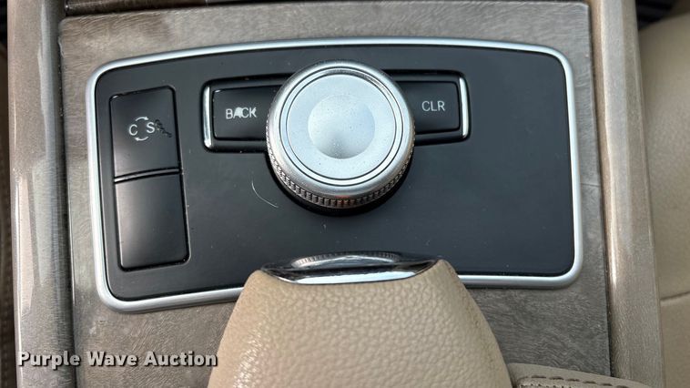 image for item EV2789 2010 Mercedes Benz E Class 