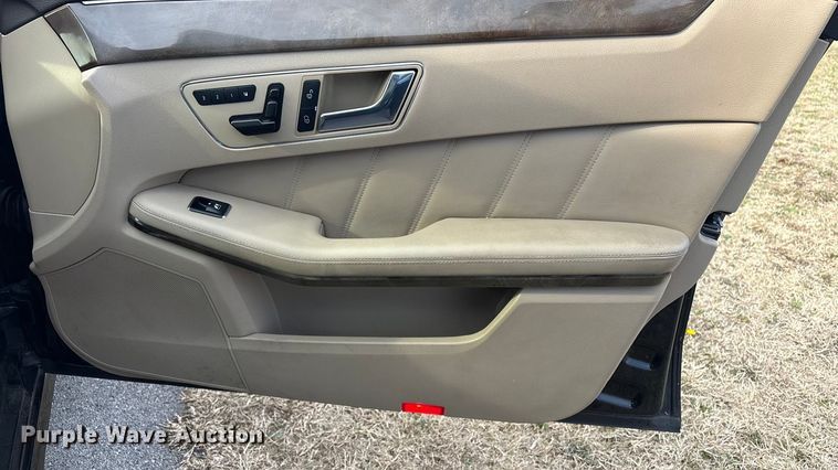 image for item EV2789 2010 Mercedes Benz E Class 