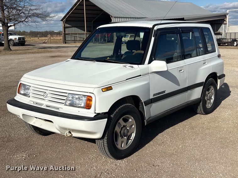 image for item EV2838 1995 Suzuki Sidekick SUV
