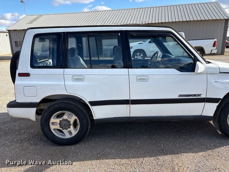 image for item EV2838 1995 Suzuki Sidekick SUV