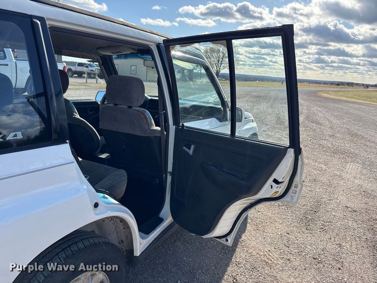 image for item EV2838 1995 Suzuki Sidekick SUV