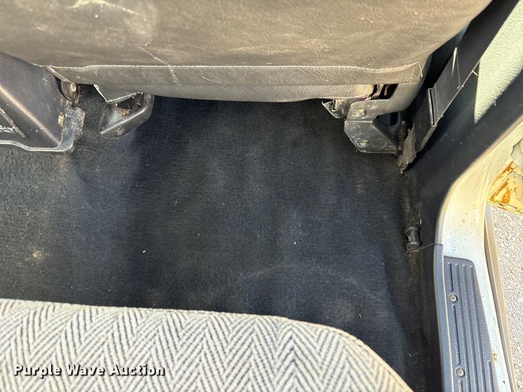 image for item EV2838 1995 Suzuki Sidekick SUV