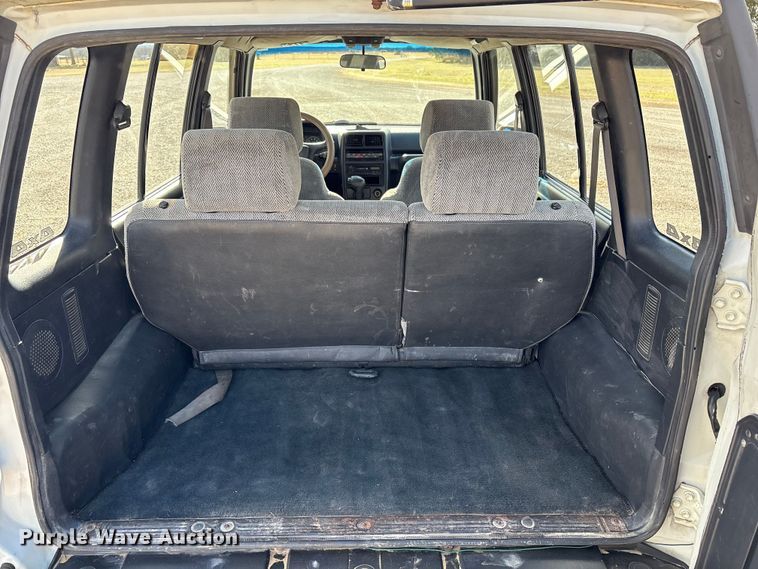 image for item EV2838 1995 Suzuki Sidekick SUV