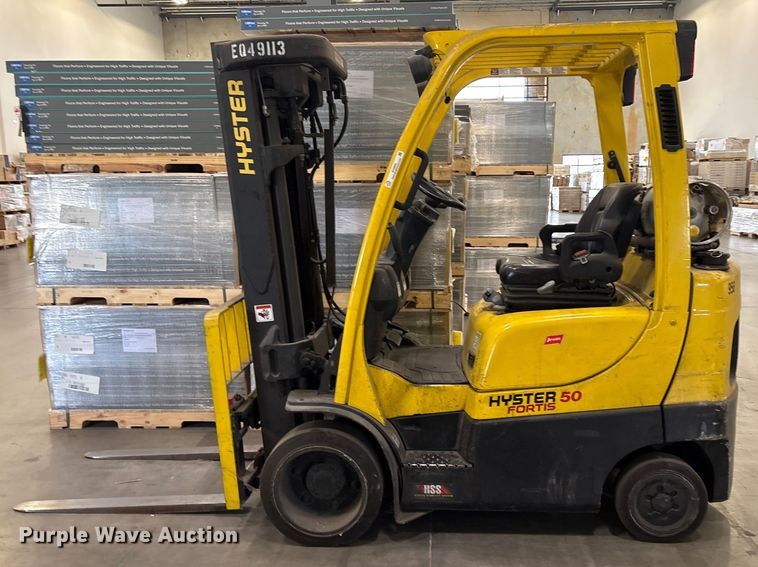 image for item EV2895 Hyster Fortis 50 forklift