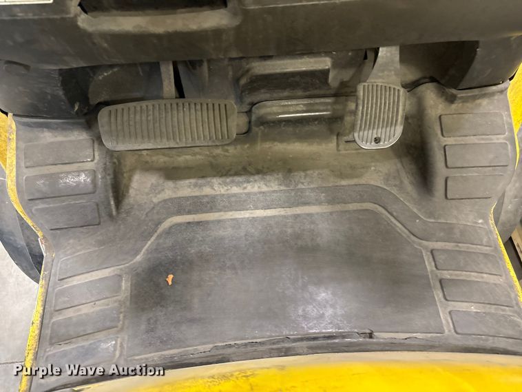 image for item EV2895 Hyster Fortis 50 forklift