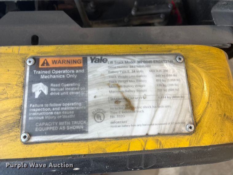 image for item EV2896 Yale MPB040-EN24T2748 pallet jack