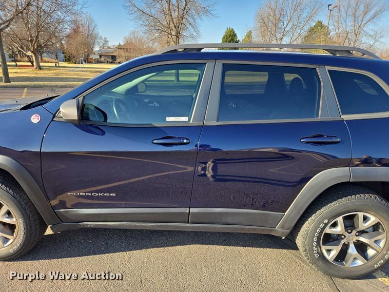 image for item EV5723 2016 Jeep Cherokee SUV