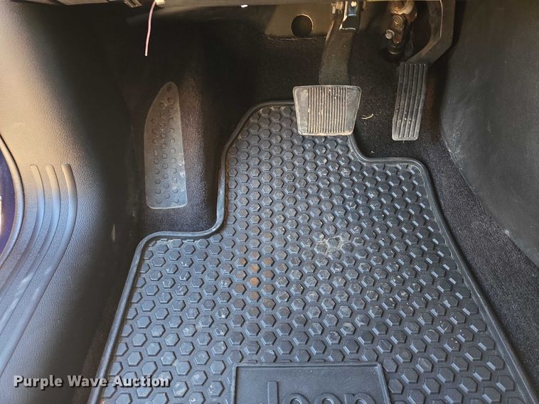 image for item EV5723 2016 Jeep Cherokee SUV