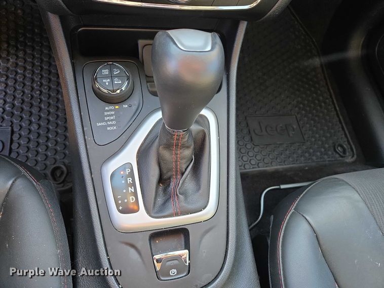 image for item EV5723 2016 Jeep Cherokee SUV