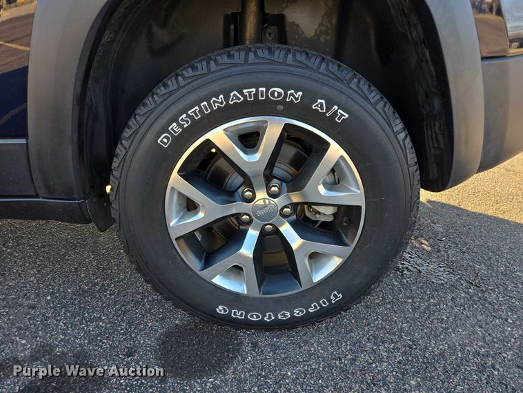 image for item EV5723 2016 Jeep Cherokee SUV