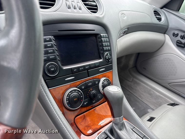 image for item EV7601 2005 Mercedes-Benz SL500 