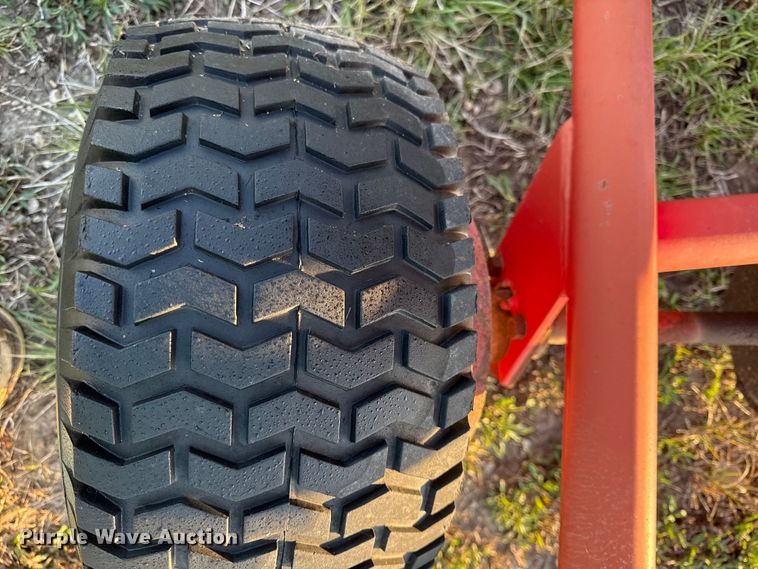 image for item EV7624 1995 Lely spreader